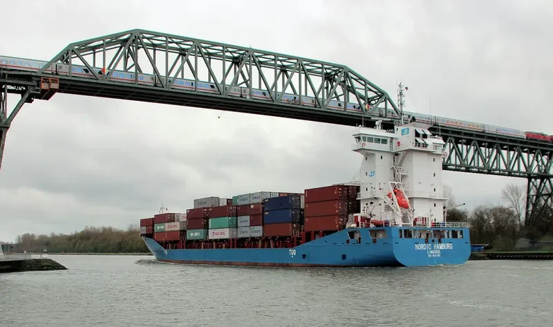 NORDIC HAMBURG Container Ship IMO 9514755