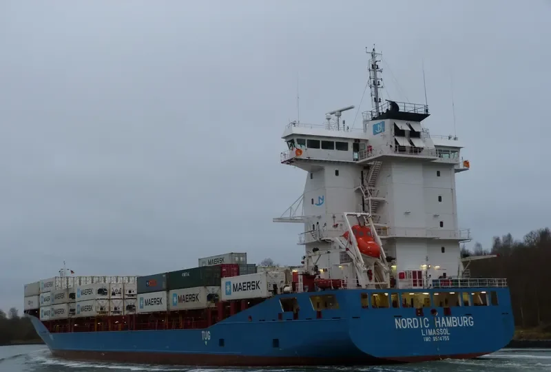 NORDIC HAMBURG Container Ship IMO 9514755 photo 2
