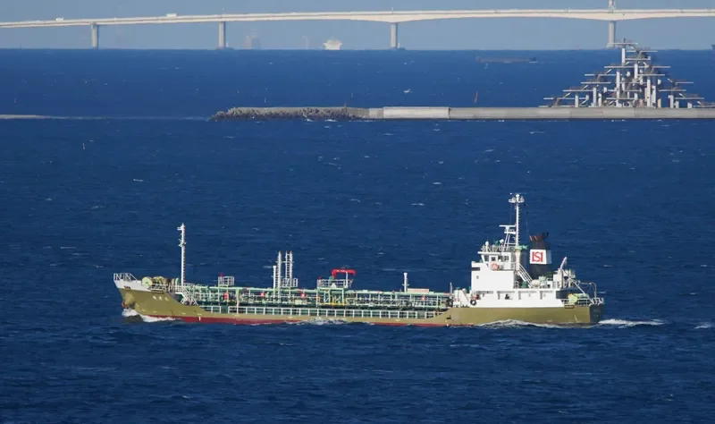 YUYO MARU Tanker IMO 9514872 photo 4