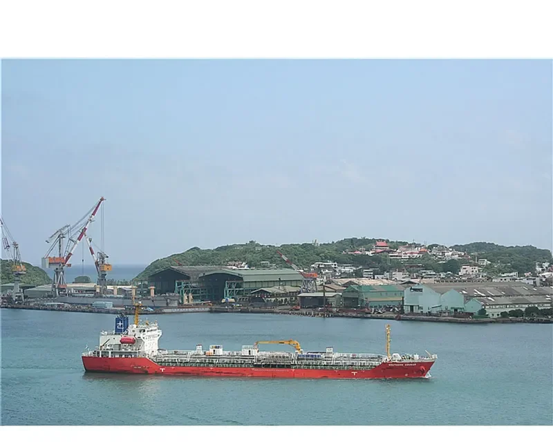 DS COUGAR Tanker IMO 9515292 photo 4