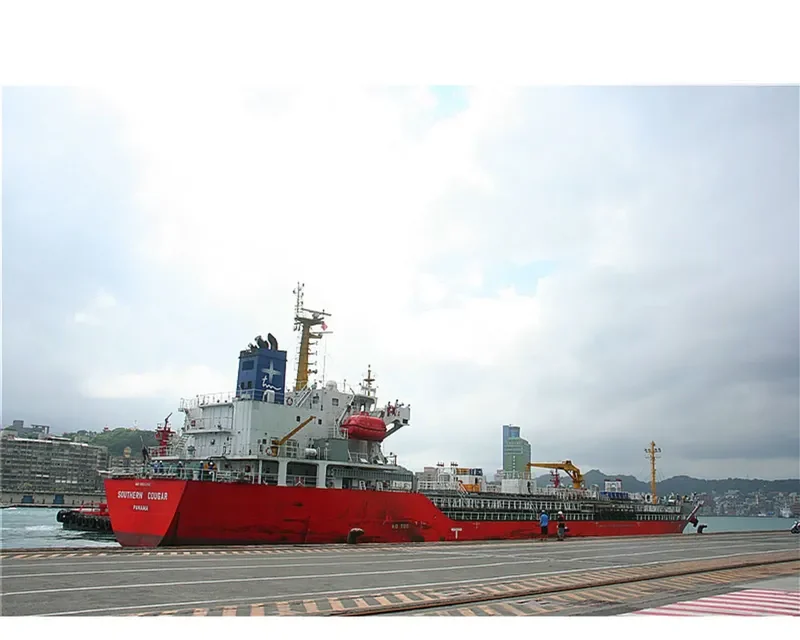 DS COUGAR Tanker IMO 9515292 photo 5
