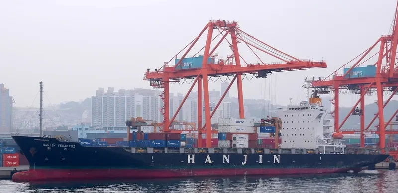 MILLENNIUM BRIGHT Container Ship IMO 9515606 photo 2