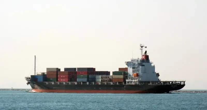 HORAI BRIDGE Container Ship IMO 9515620 photo 10