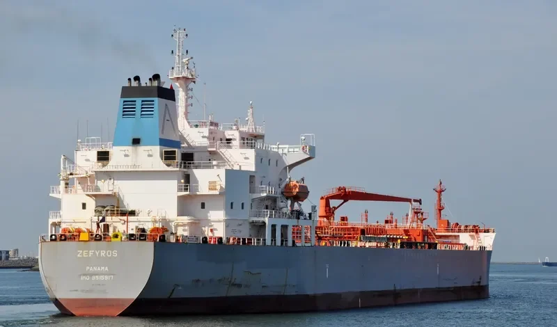 ZEFYROS Tanker IMO 9515917 photo 4