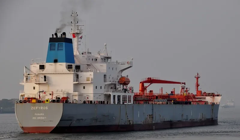 ZEFYROS Tanker IMO 9515917 photo 7