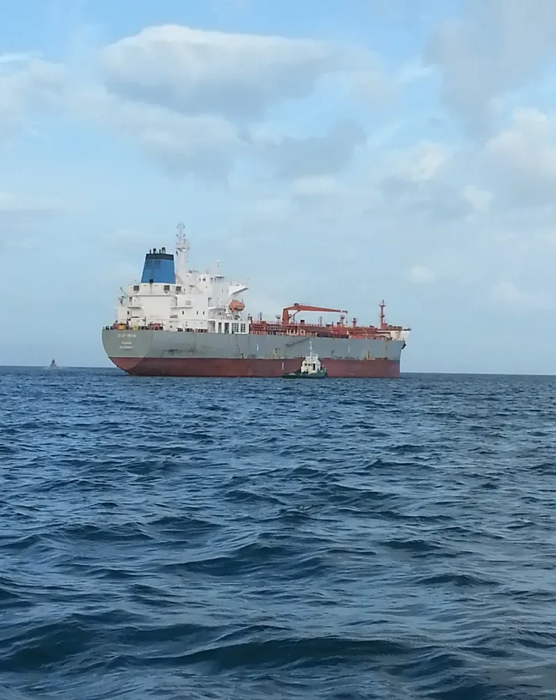 ZEFYROS Tanker IMO 9515917 photo 8