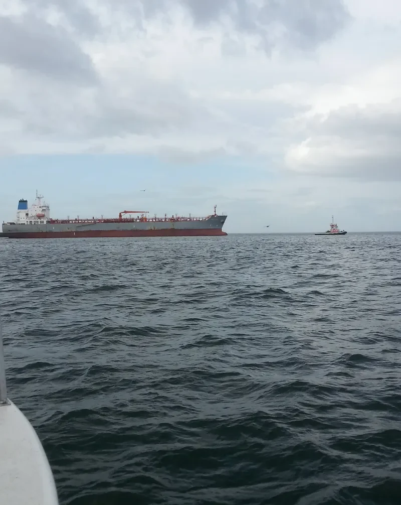 ZEFYROS Tanker IMO 9515917 photo 9