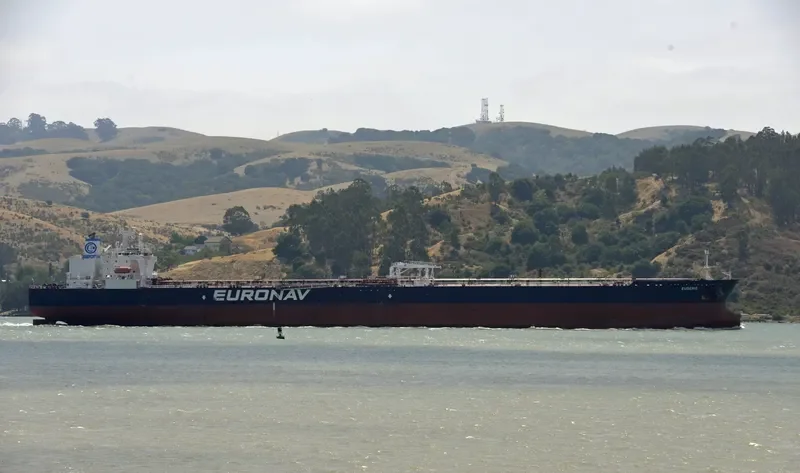 JAG LEENA Tanker IMO 9516105 photo 7