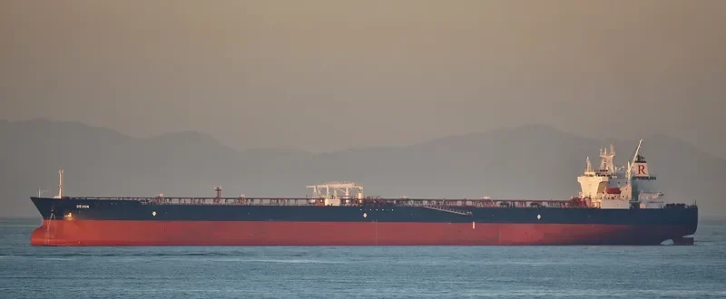JAG LAKSHYA Tanker IMO 9516117 photo 2