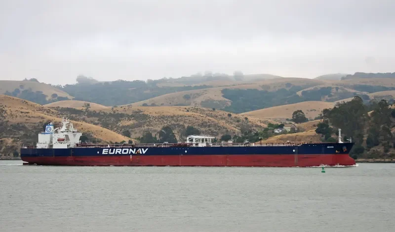 JAG LAKSHYA Tanker IMO 9516117 photo 7