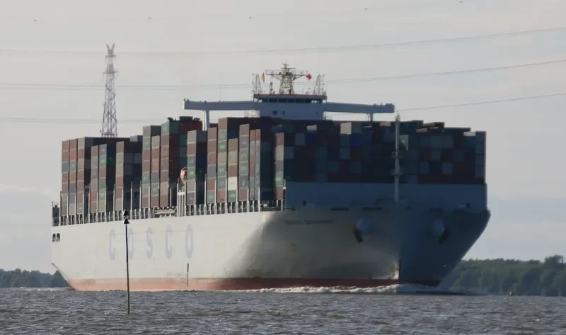 COSCO DENMARK Container Ship IMO 9516478 photo 4