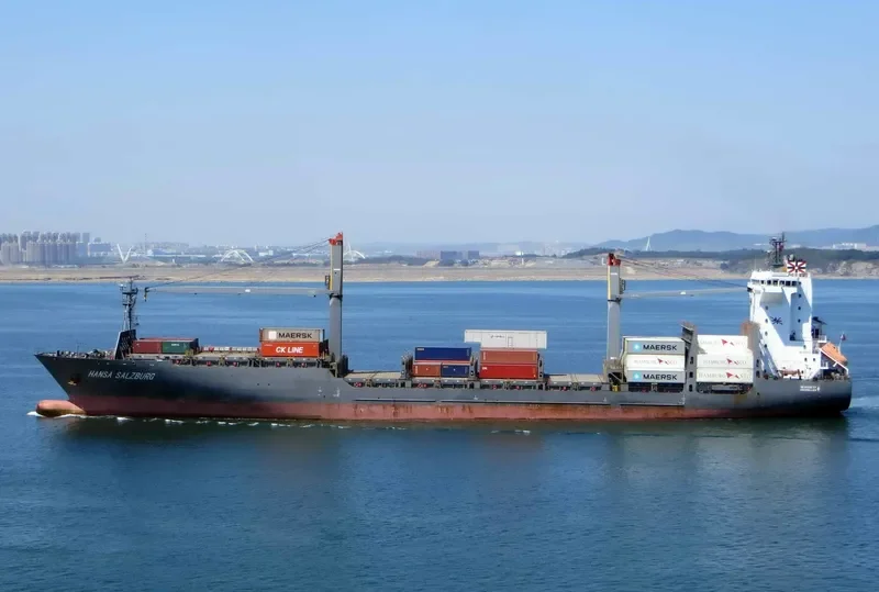 HANSA SALZBURG Container Ship IMO 9516753 photo 7
