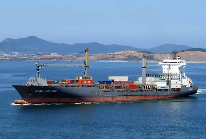 HANSA SALZBURG Container Ship IMO 9516753 photo 8