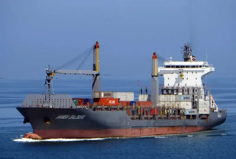 HANSA SALZBURG Container Ship IMO 9516753 photo 9