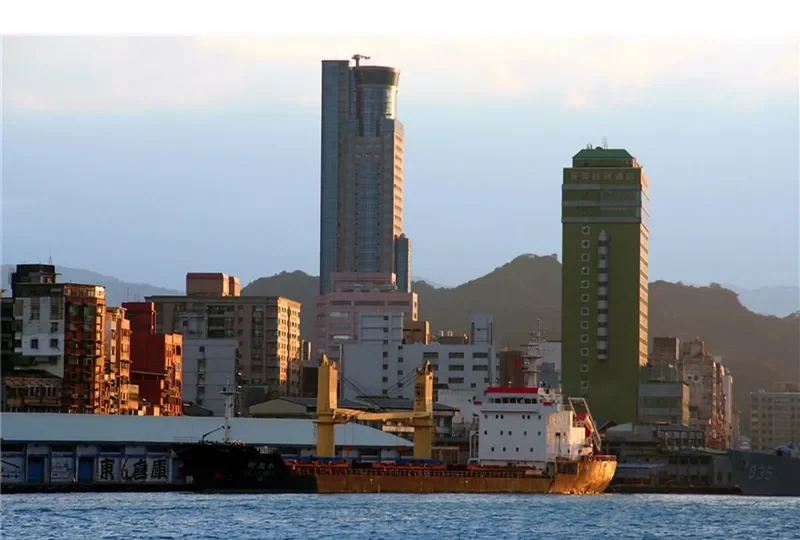 XIN RONG HE Bulk Carrier IMO 9516856 photo 6