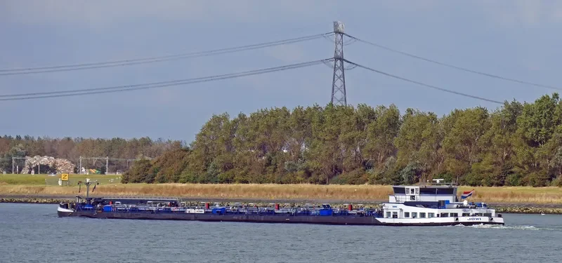 JOWI Tanker IMO 9517173 photo 10