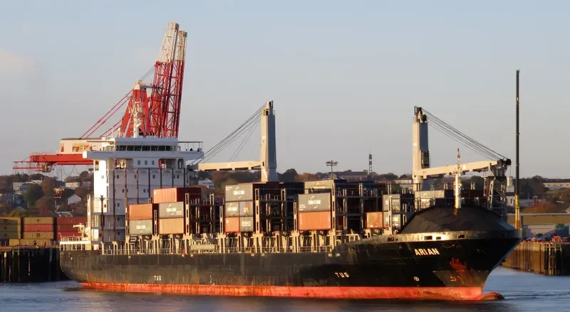 CONTSHIP GIN Container Ship IMO 9517434 photo 2