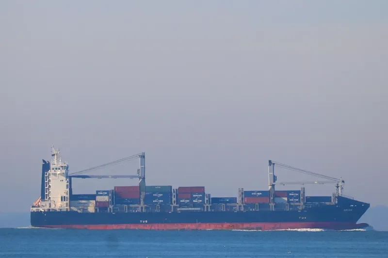 CONTSHIP GIN Container Ship IMO 9517434 photo 6