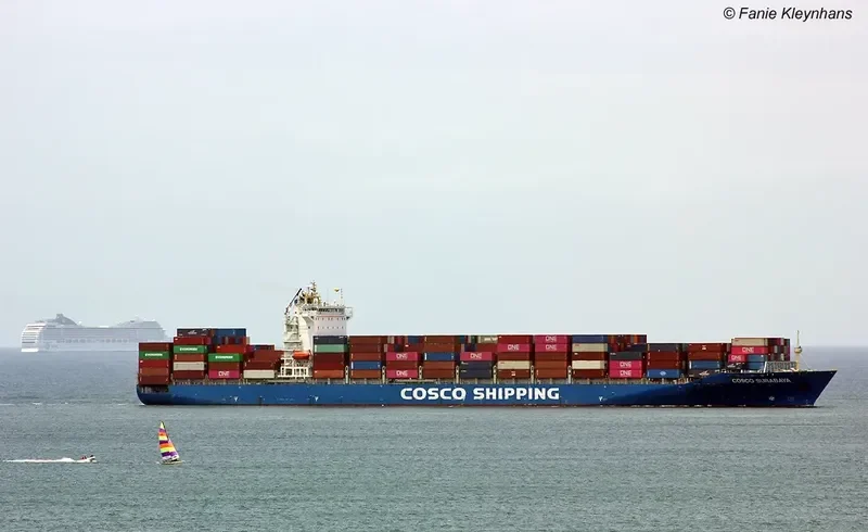 COSCO SURABAYA Container Ship IMO 9518347 photo 9