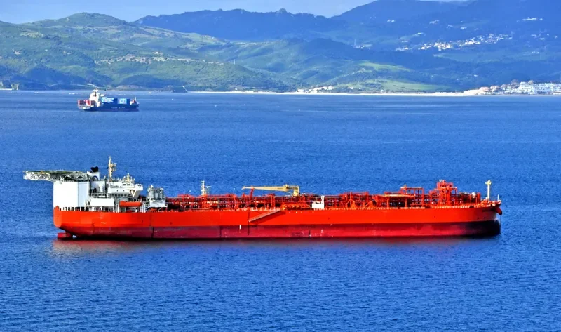 EAGLE LOUISIANA Tanker IMO 9518892 photo 4