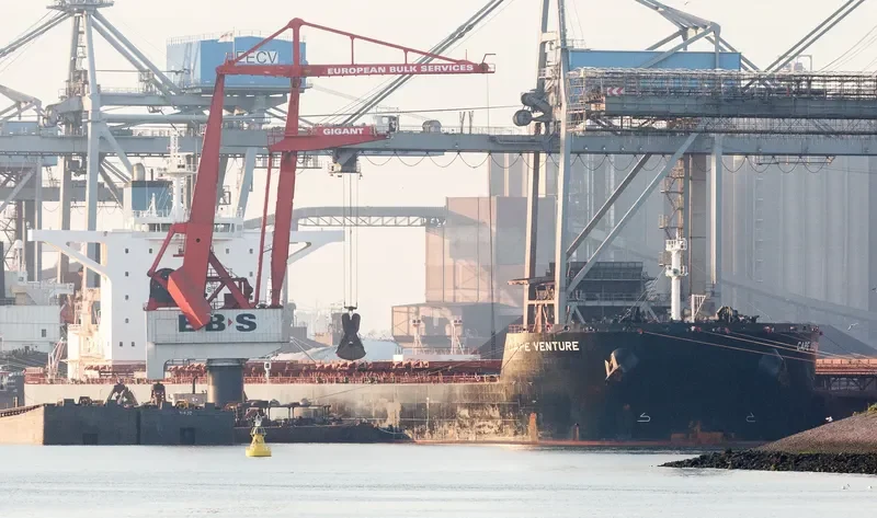 CAPE VENTURE Bulk Carrier IMO 9518921 photo 6