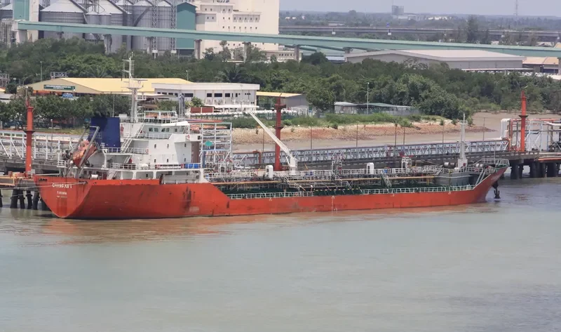 CHANG AN 1 Tanker IMO 9520027 photo 2