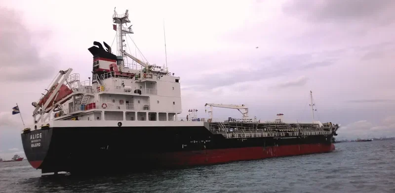 ALICE Tanker IMO 9520273 photo 3
