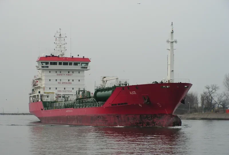 ALICE Tanker IMO 9520273 photo 7