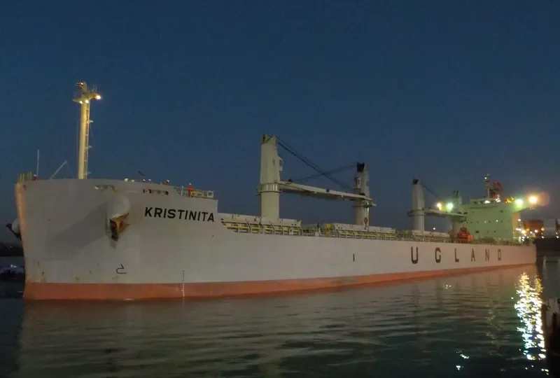 KRISTINITA Bulk Carrier IMO 9520936 photo 3