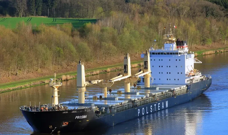PROSNA Bulk Carrier IMO 9521849 photo 8
