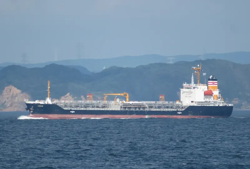 HOKO Tanker IMO 9523249 photo 8