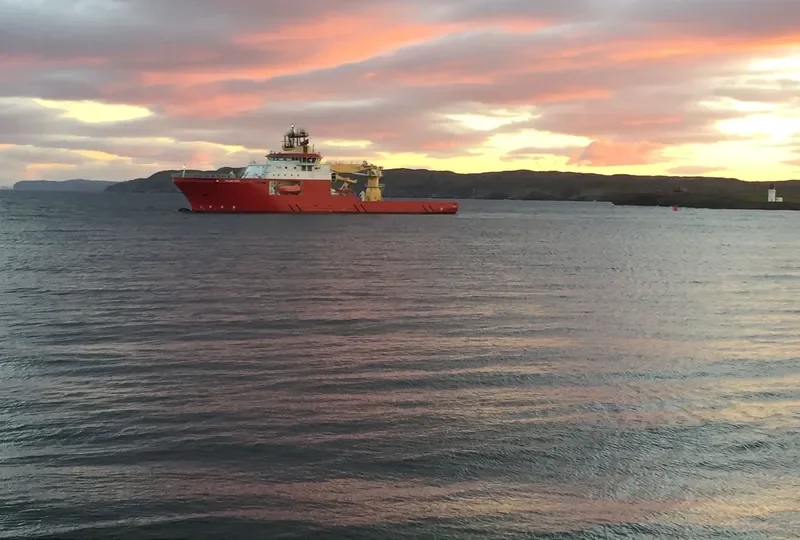 POLAR KING Offshore Vessel IMO 9523366 photo 4