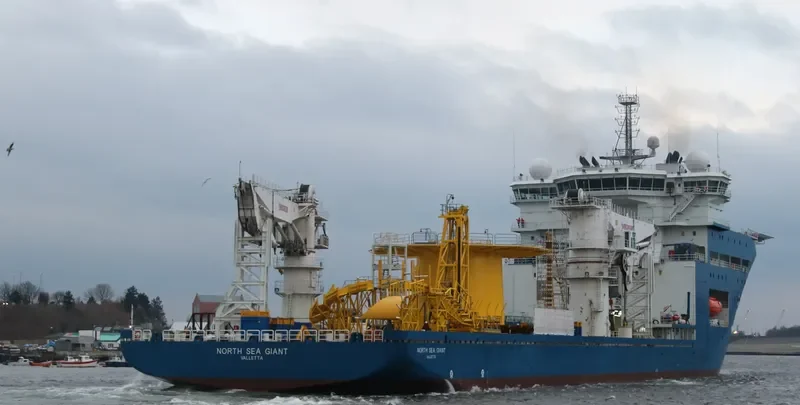 NORTH SEA GIANT Offshore Vessel IMO 9524073 photo 2