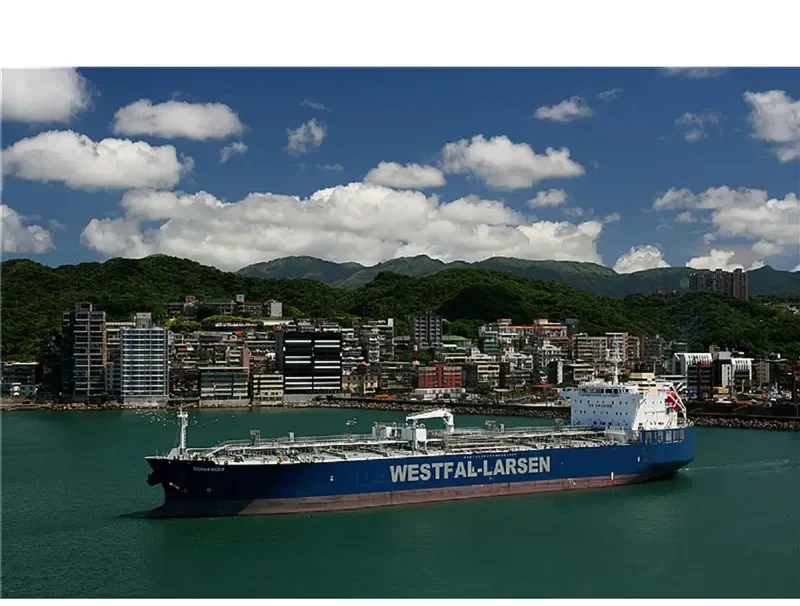TORVANGER Tanker IMO 9524774 photo 4