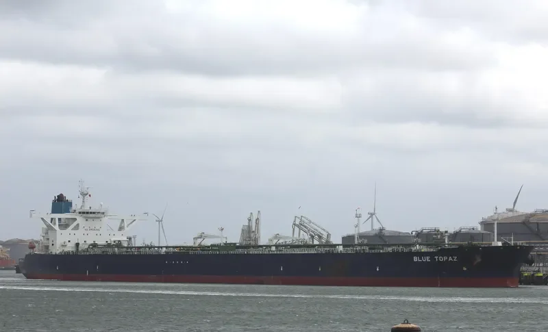WEDYAN Tanker IMO 9524970 photo 3
