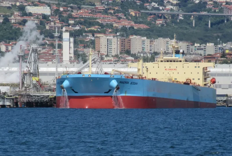 BLUE MOON Tanker IMO 9524994 photo 4