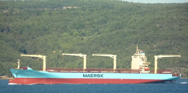 MAERSK CAPE COAST Container Ship IMO 9525314 photo 10