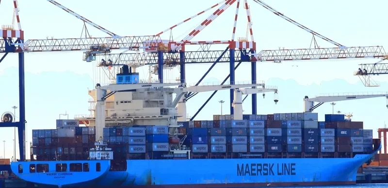 MAERSK CAMEROUN Container Ship IMO 9525326 photo 4