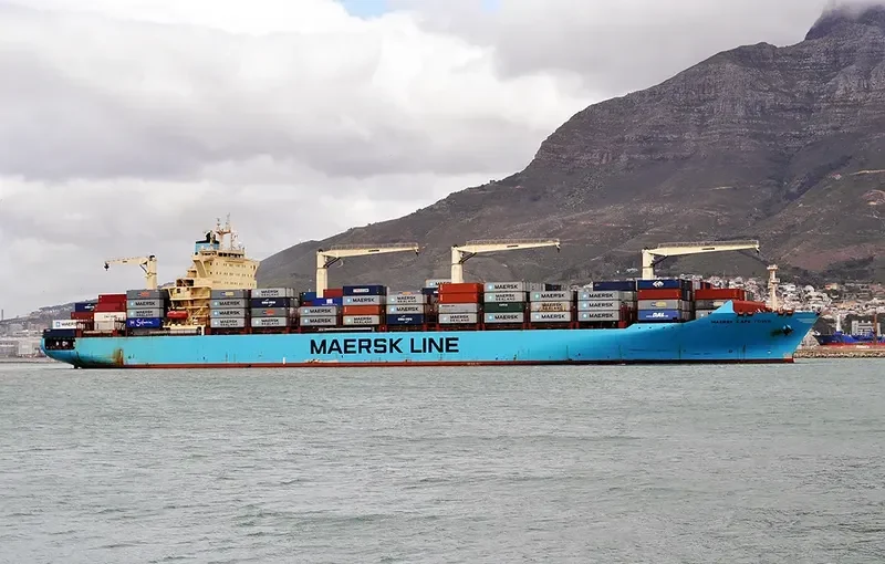 MAERSK CAPE TOWN Container Ship IMO 9525352 photo 5