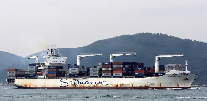 MAERSK CHILKA Container Ship IMO 9525364 photo 4