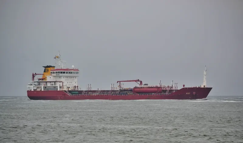 GAZELA Tanker IMO 9525572 photo 3