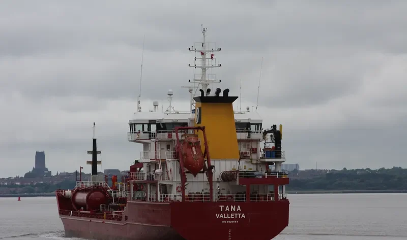 KEY EAST Tanker IMO 9525584 photo 5