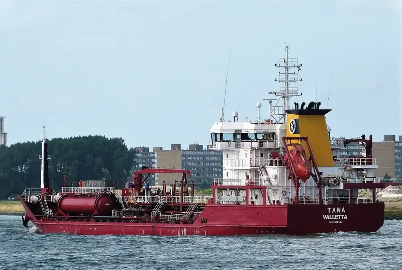 KEY EAST Tanker IMO 9525584 photo 7
