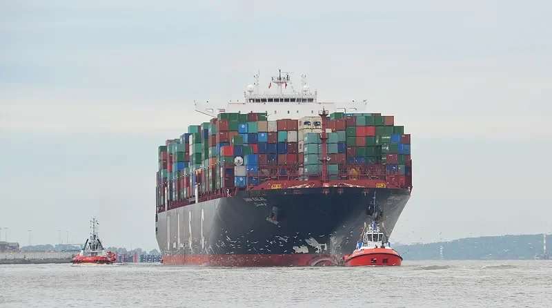 UMM SALAL Container Ship IMO 9525857 photo 7