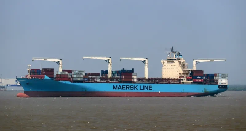 MAERSK CADIZ Container Ship IMO 9526459 photo 3
