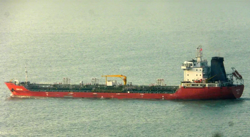 HENG XIN Tanker IMO 9526681 photo 3