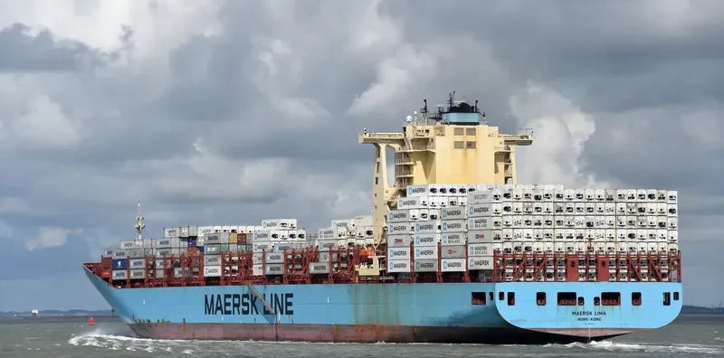 MAERSK LIMA Container Ship IMO 9526875 photo 7