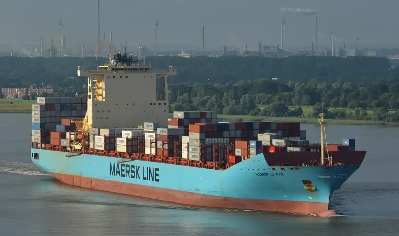 MAERSK LA PAZ Container Ship IMO 9526899 photo 3