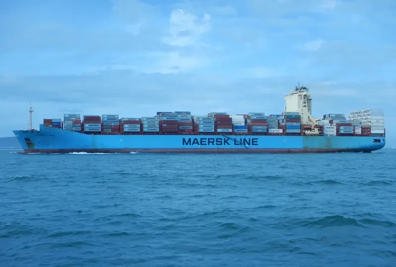 MAERSK LA PAZ Container Ship IMO 9526899 photo 6