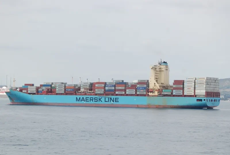 MAERSK LA PAZ Container Ship IMO 9526899 photo 7